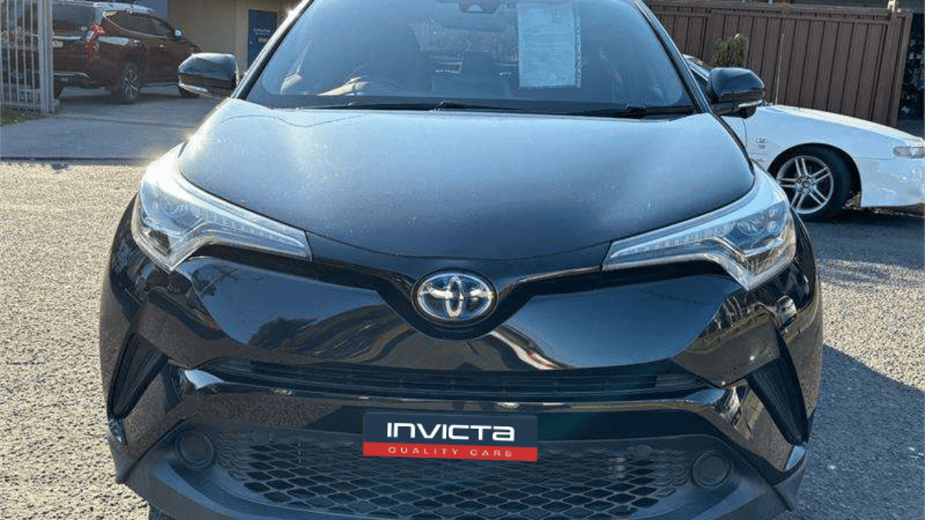 Toyota C-HR Hybrid Black-2