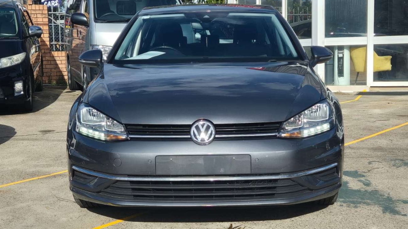 VOLKSWAGEN GOLF 2019