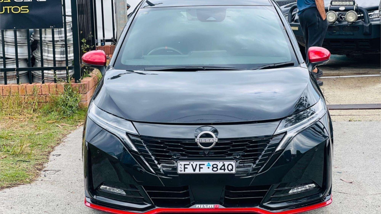 Nissan Aura