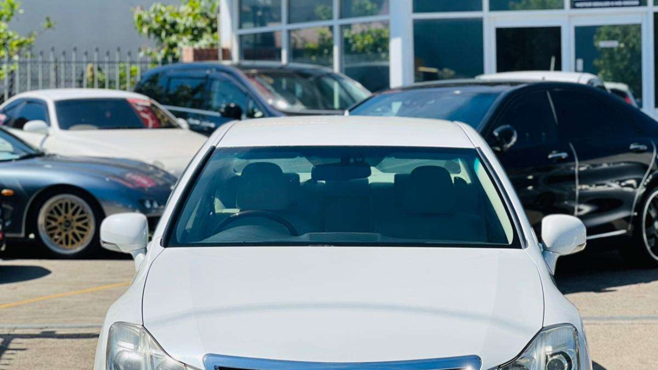 Toyota Crown Australia