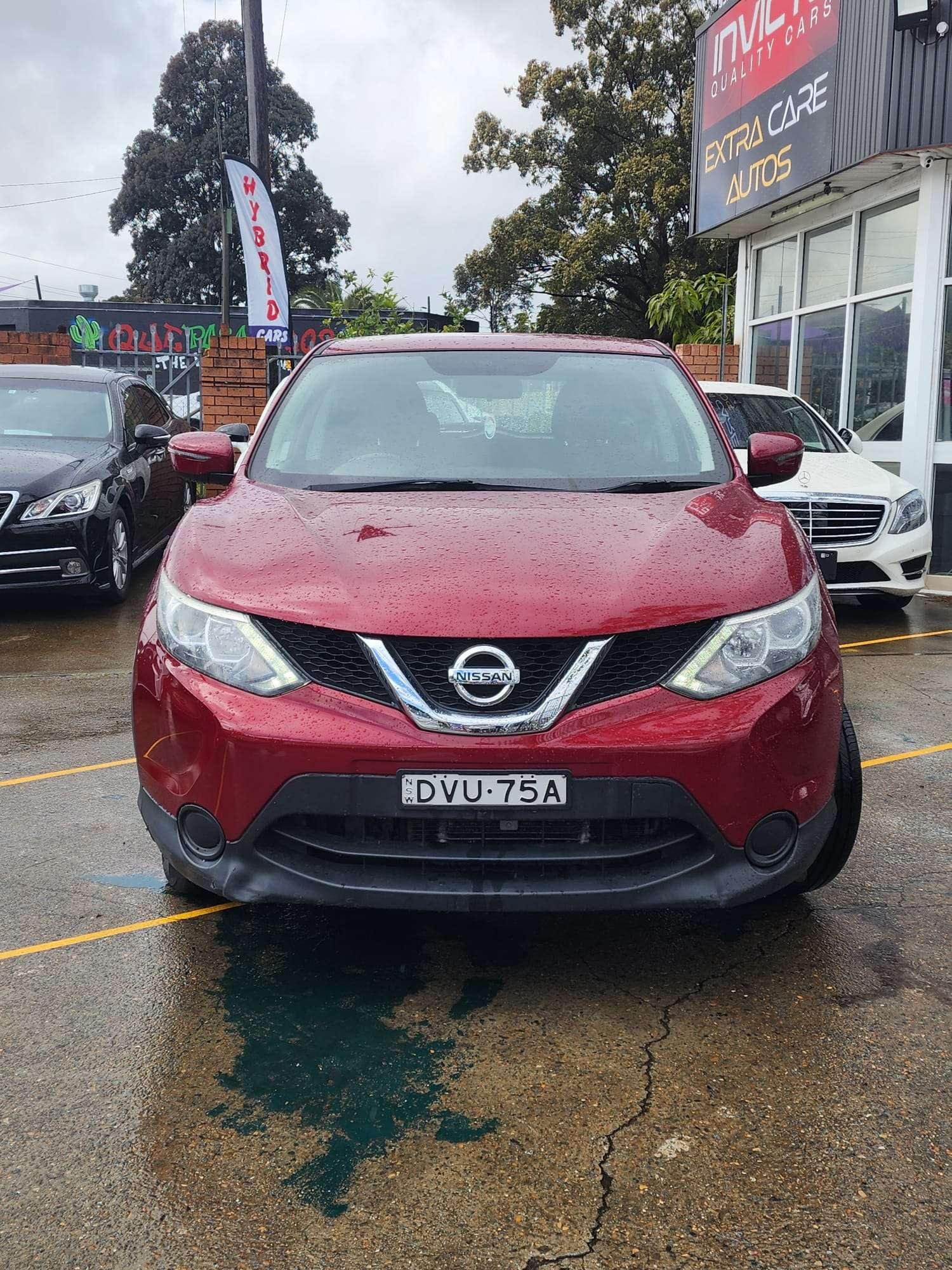 Nissan Qashqai Red 2016