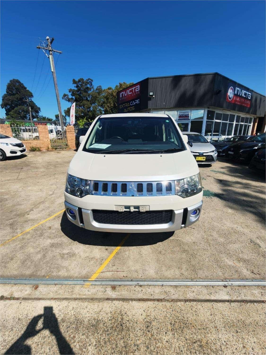 Mitsubishi Delica