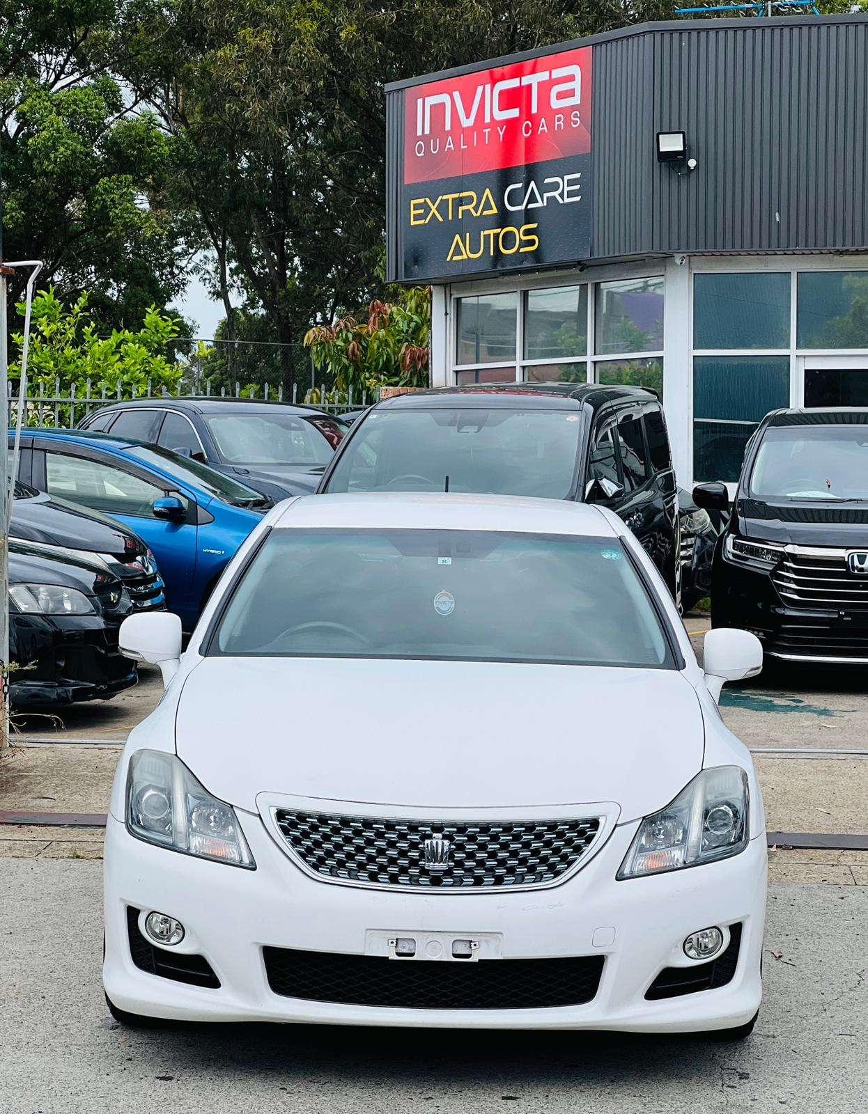 Toyota Crown Athlete